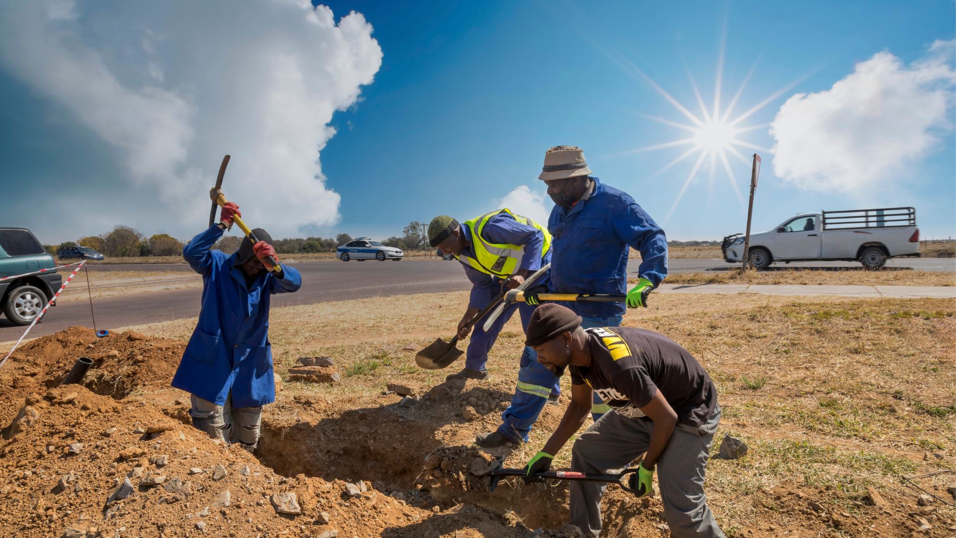 労働集約型とは？資本集約型との違いや主な業種・メリットやデメリットを解説！ | M&A・事業承継ならPASON（パソン）